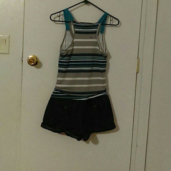 Romper - Picture 3 of 4